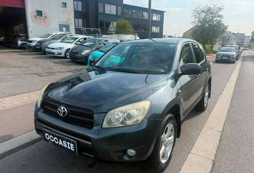 Toyota RAV4 2.2 Turbo D4D VIP 4 × 4