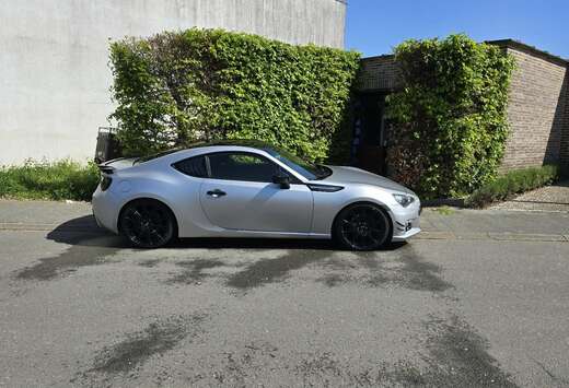 Subaru 2.0i Automatik Sport