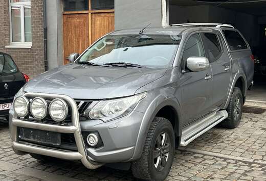 Mitsubishi 2.4 DI-D 4WD Intense (EU6)