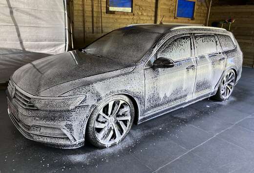 Volkswagen 2.0 TDi 150pPK Highline DSG 3 x R Line