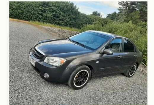 Kia Cerato 1.6i 16v EX