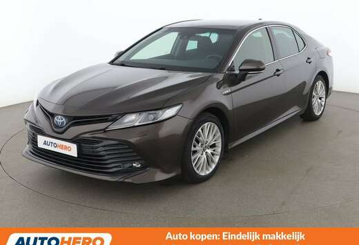 Toyota 2.5 Hybrid Business Executive