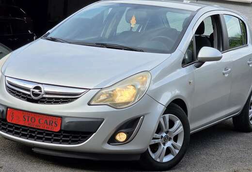 Opel Corsa 1.3 CDTi Cosmo / Gps / Airco