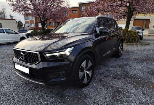 Volvo XC40 1.5 T5 TE PHEV Momentum Pro DCT