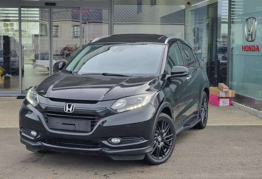 Honda 1.5i-VTEC Executive BVM6 BLACK EDITION