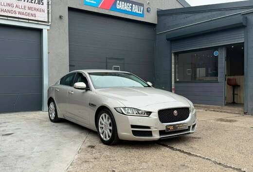 Jaguar XE 2.0 T Pure
