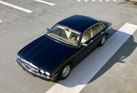Jaguar 23.932km  100% original - first paint