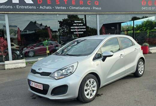 Kia Rio 1.4i Sense 93000km camera gps