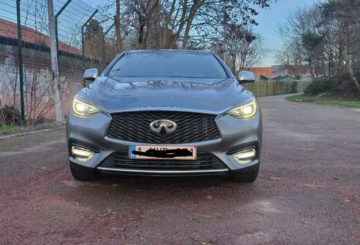 Infiniti 1.5d DCT Business Executive