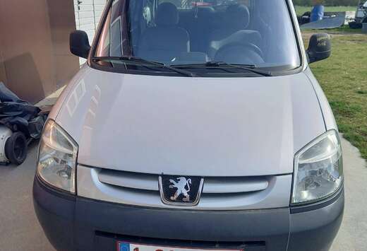 Peugeot 2.0 HDi Pack CD Airco