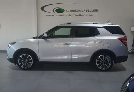 SsangYong XLV 1.6i e-XGi 2WD Crystal /  LEDER / NAVI  ...