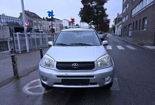 Toyota 2.0i VVT-i 16v 4x4 S EXPORT AFRICA MERCI