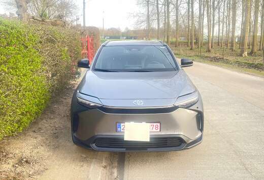 Toyota BZ4X 71.4 kWh 2WD Dynamic