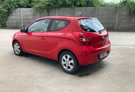 Hyundai 1.2 benzine 2010 met 134000km*LEZ OK*airco*