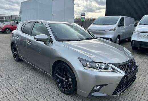 Lexus 1.8i Hybrid