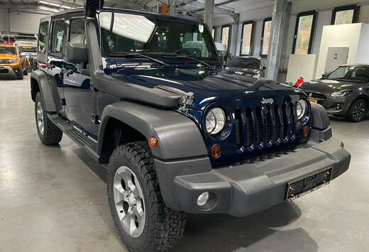 Jeep 2.8 CRD Unlimited Sport