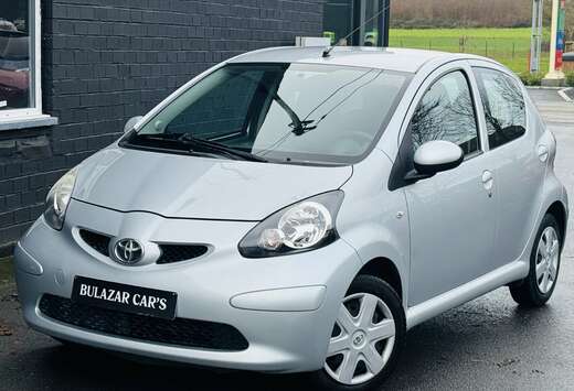 Toyota Aygo 1.0i VVT-i GARANTI FAIBLE KM