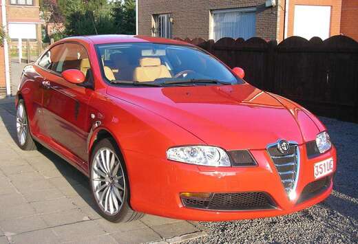 Alfa Romeo Gt 1.9 JTD