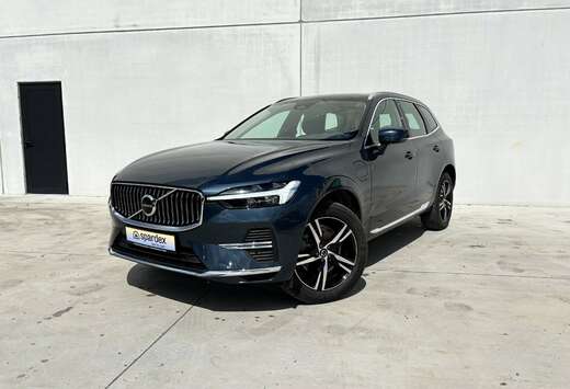 Volvo 2.0 T6 Recharge Plug-In Hybrid AWD