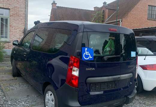 Dacia 1.6i Rolstoelwagen Met Lift