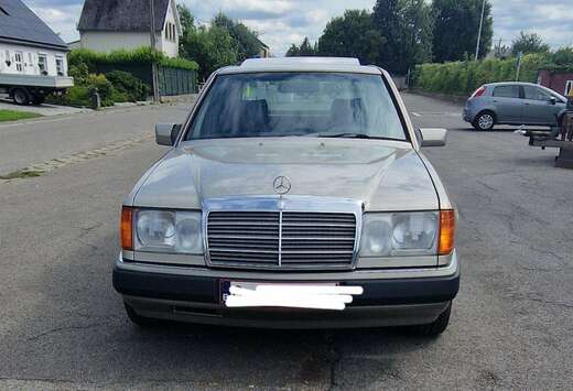Mercedes-Benz E