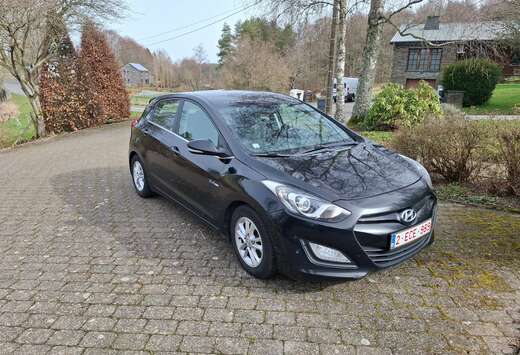 Hyundai i30 SW 1.6 CRDi Blue Drive ISG