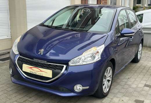 Peugeot 1.2i 2013 5d Airco Pdc Navi Cc GERESERVEERD