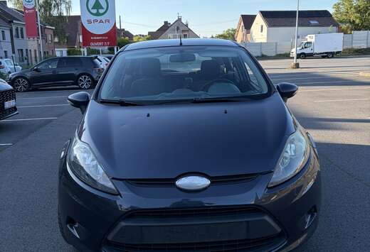 Ford 1.25i Ambiente
