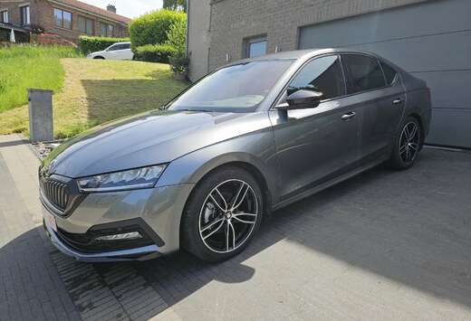 Skoda 1.5 TSI eTec MHEV Sportline DSG GARANTIE 2028