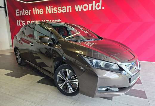Nissan EV N-Connecta 40kWh / Battery TOP
