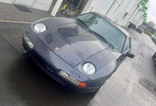 Porsche S V8 1989 93000 km a finir par negligence