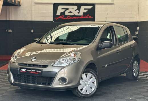 Renault Clio 1.2i 20th