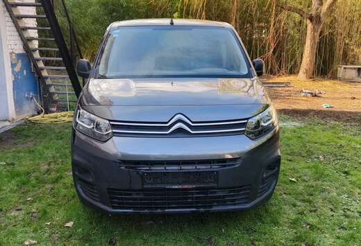 Citroen 1.5 BlueHDi M Light Club S/S (6.2)