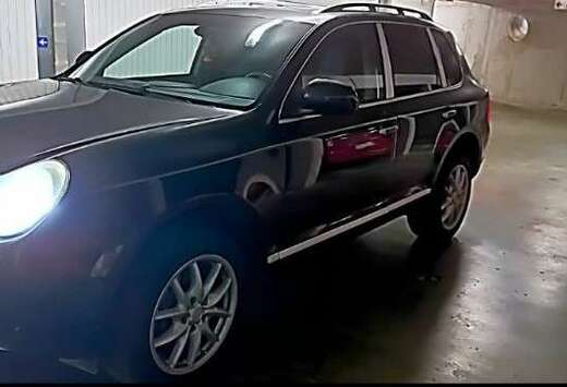 Porsche 3.2i V6 24v Tiptronic S