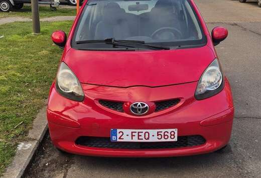 Toyota 1.0i VVT-i