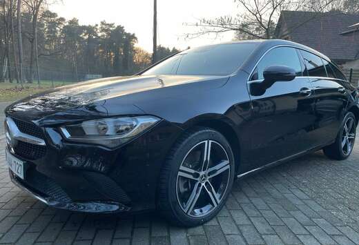 Mercedes-Benz e PHEV Shooting Brake Progressive 18\