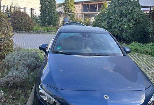 Mercedes-Benz A 180 D