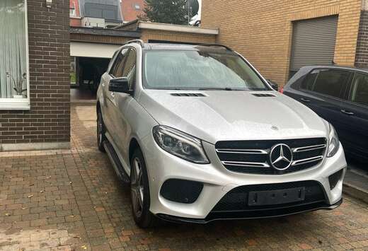 Mercedes-Benz d 4Matic 9G-TRONIC Exclusive