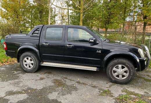 Isuzu LS 4x4 double cabine , boite auto 3.0D 131CV