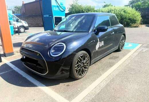 MINI Magnifique e-Mini édition limited