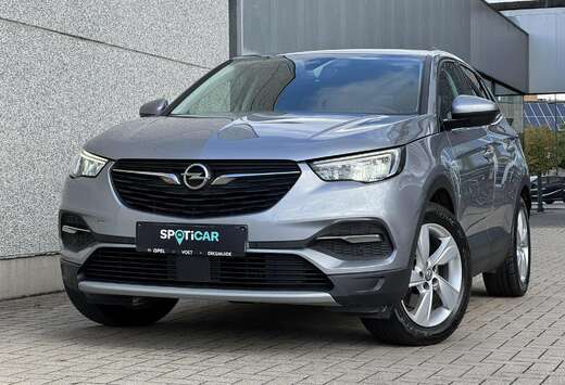 Opel 1.6T 225PK PLUGIN HYBRID 4X4 INNOVATION