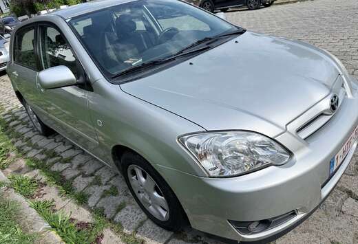 Toyota 1.4 Turbo D4D Linea Sol SILVERLINE!
