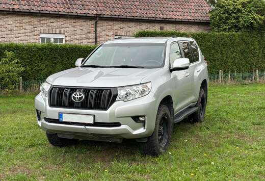 Toyota Land Cruiser 2.8 D-4D Automatik Comfort