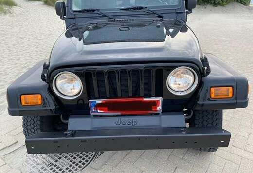 Jeep Wrangler 2.4 Sport