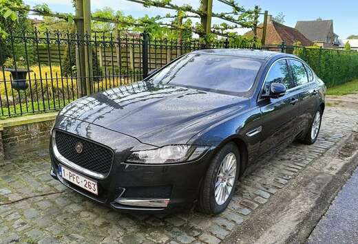 Jaguar E-Performance Prestige