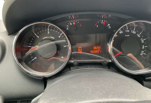 Peugeot 1.6  eHDi Allure