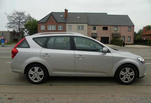 Kia 1.6 CRDi SW  *Digitale Airco*6 Vts * EURO 5