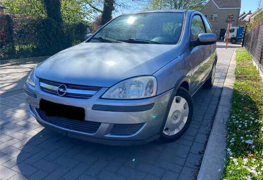 Opel 1.0i Silverline *Proper *is blanco gekeurd/carpa ...