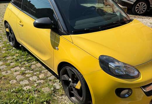 Opel Adam 1.2i Black Link