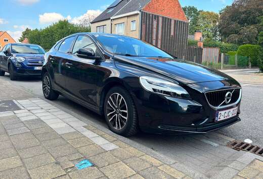 Volvo V40 2.0 T2 Momentum
